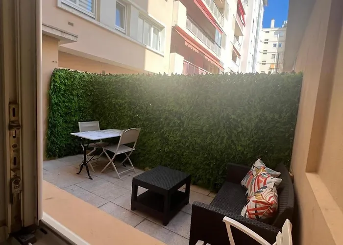 Proche Centre * Antibes